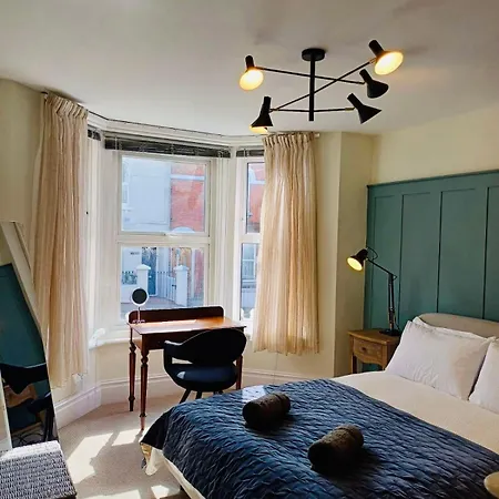 Stylish 1 Bedroom Flat In Heart Of Cowes Cowes  Buitenkant foto